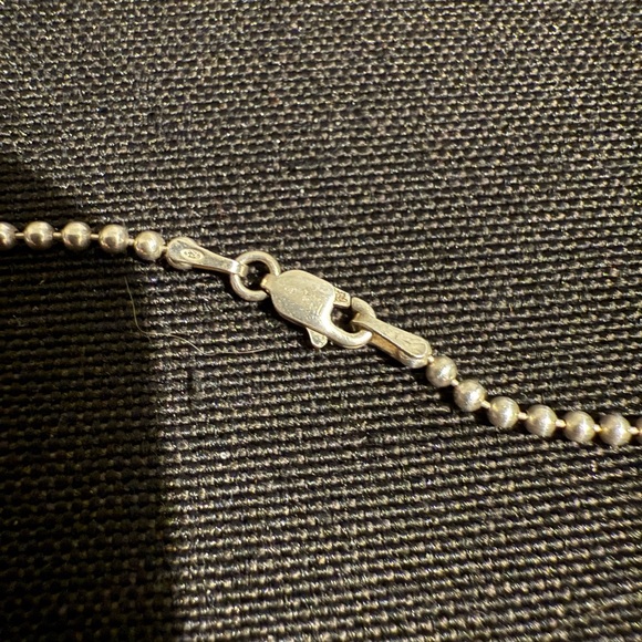 Elegant Silver Beaded Necklace - Picture 4 of 5